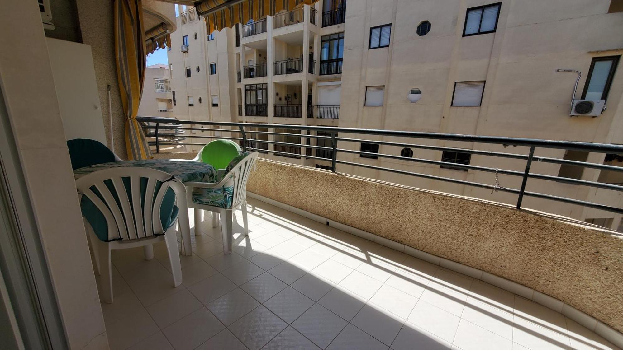 沙滩50m的独立公寓 Appartement Santa Pola